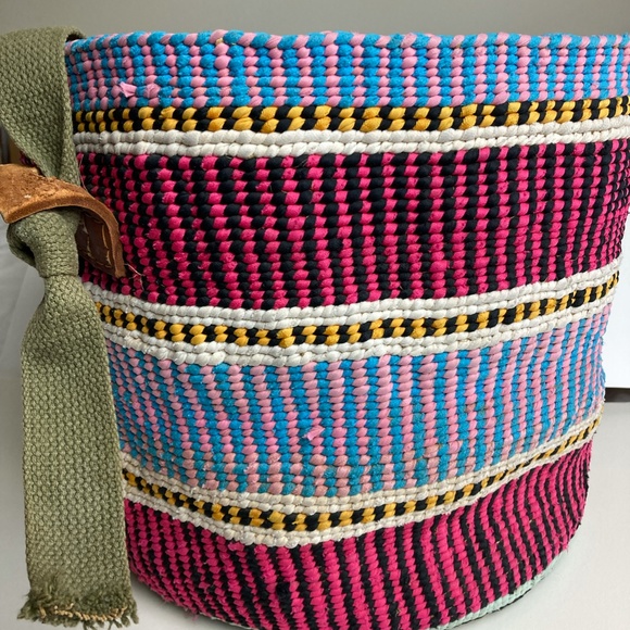 Multi Color Braided Utility Bag - Picture 7 of 7